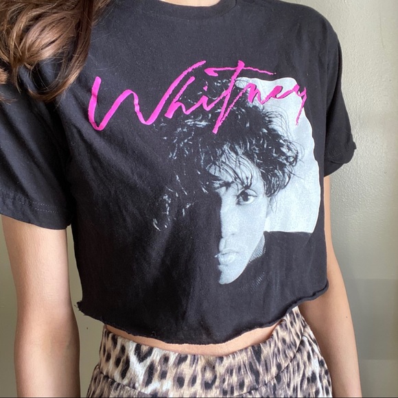 Whitney Houston crop - Picture 5 of 6